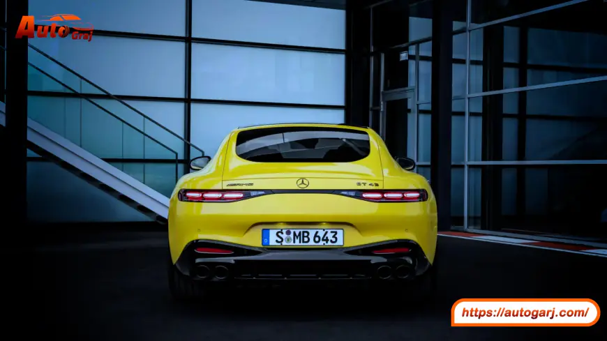 مقارنة بين شراء مرسيدس AMG GT43 2024 وتمويلها