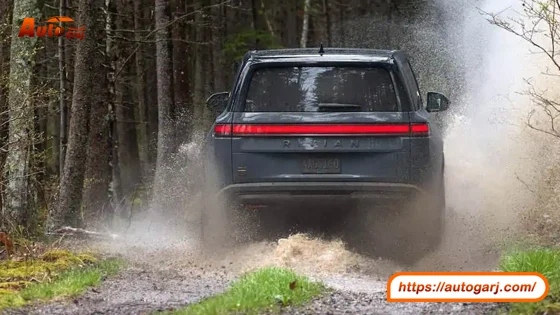 مراجعة Rivian R1S 2025: تغييرات غير مرئية، ولكنها تظل رائعة