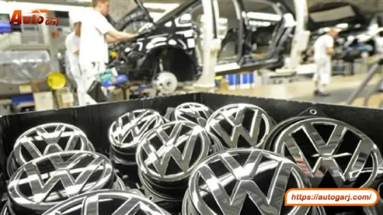 موظفو فولكس فاجن ينظمون احتجاجات بعد تداول أنباء عن إغلاق مصانع الشركة في غضون عامين